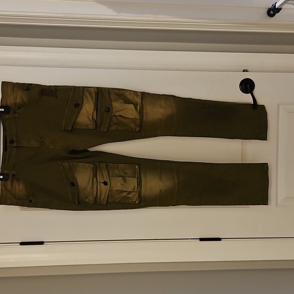 Decibel Men's Distressed Army Green Cargo Pants - Picture 1 of 4